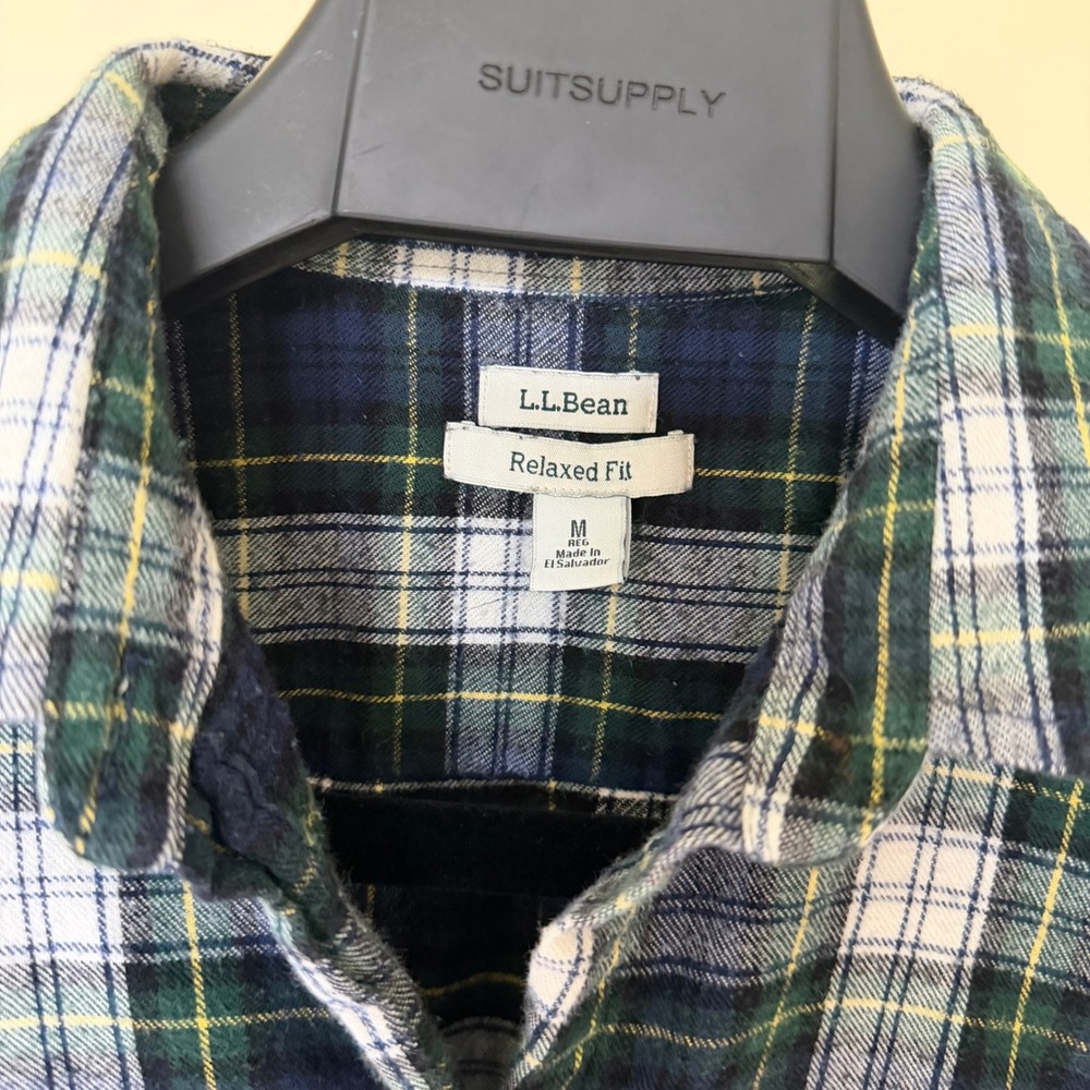 LL Bean Relaxed Fit Flannel Shirt Womens Med Green Navy Plaid Cotton 273137 - Picture 2 of 8